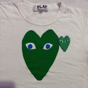Play commes des garçons shirt